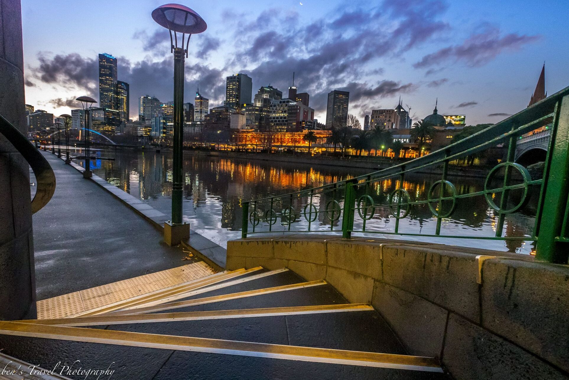 Southbank Promenad - Southbank | Secret World Trip Planner