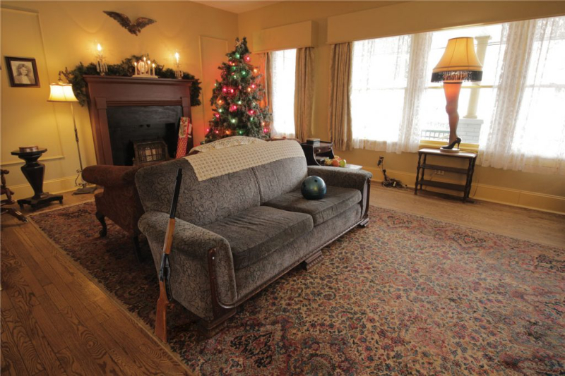 Unha casa de contos de Nadal - Cleveland | Secret World Trip Planner