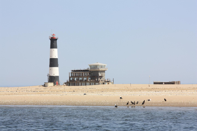 ペリカンポイント灯台 - Pelican Point Lighthouse | Secret World Trip Planner