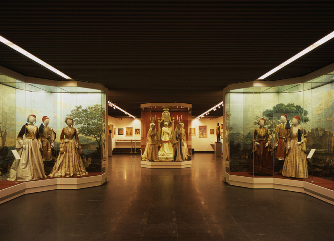 Mouseío Benaki (Benaki Museum) - Athina | Secret World Trip Planner