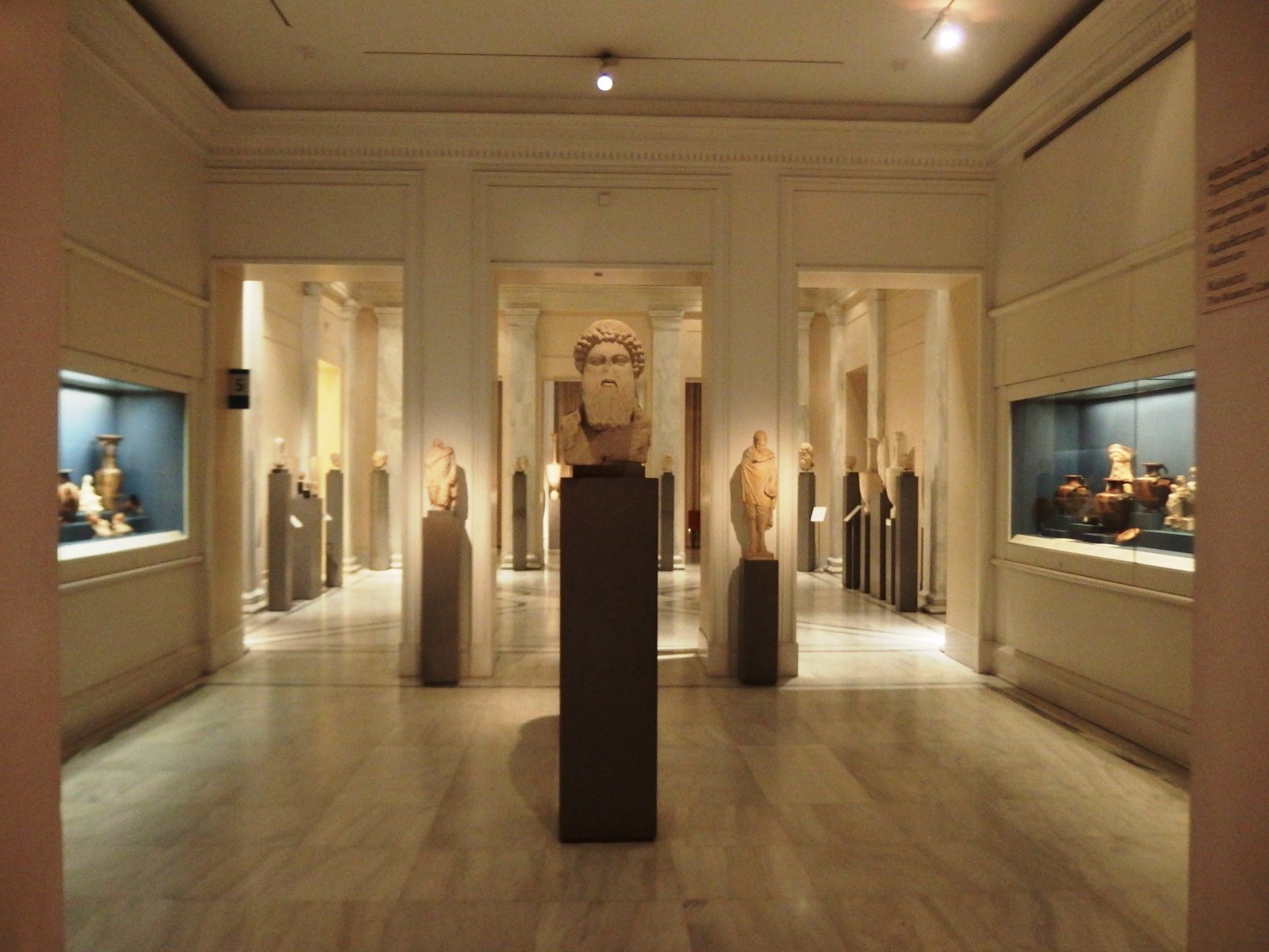 Mouseío Benaki (Benaki Museum) - Athina | Secret World Trip Planner