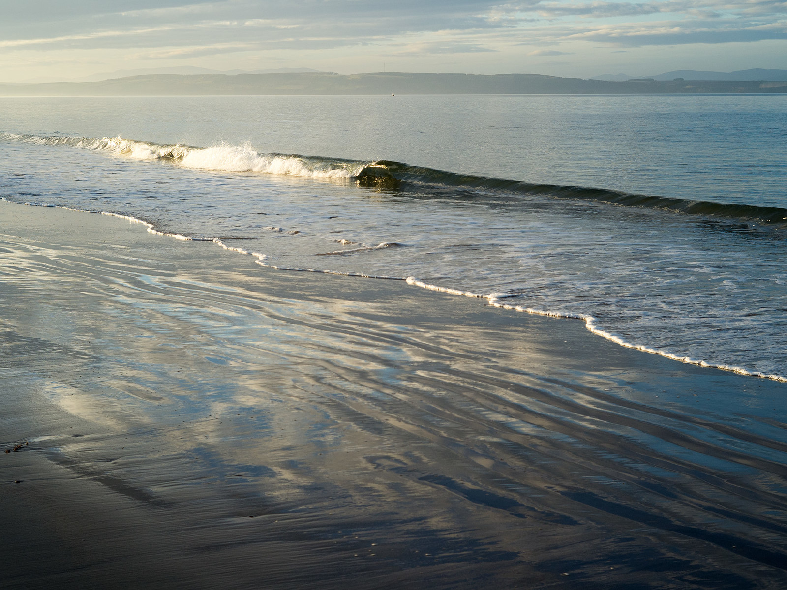 Highlands | Nairn Beach e i delfini - Nairn | Secret World Trip Planner