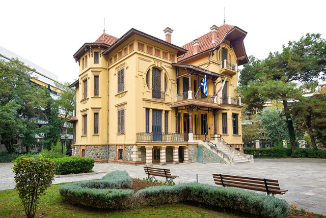 Villa Bianca: Wo sephardische Geschichte und Kunst zusammentreffen - Thessaloniki | Secret World Trip Planner