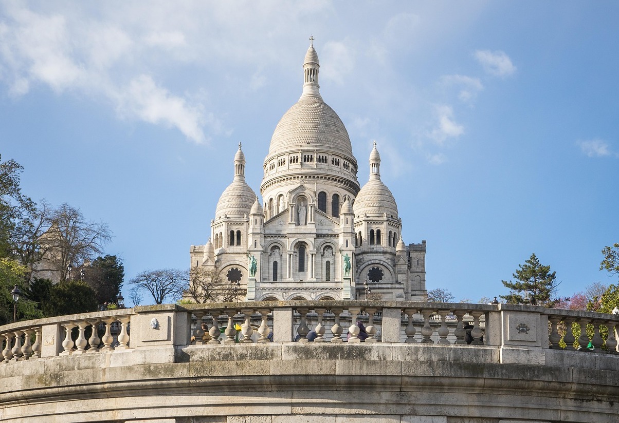 París - Basílica del Sagrado Corazón: Uno de los lugares turísticos más populares. - Parigi | Secret World Trip Planner