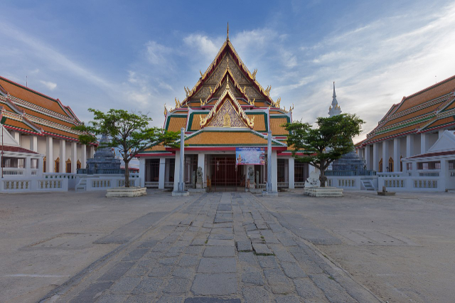 Wat Rakhangkhositaram Woramahawawihan - Wat Rakhang Kositaram Woramahawihan | Secret World Trip Planner