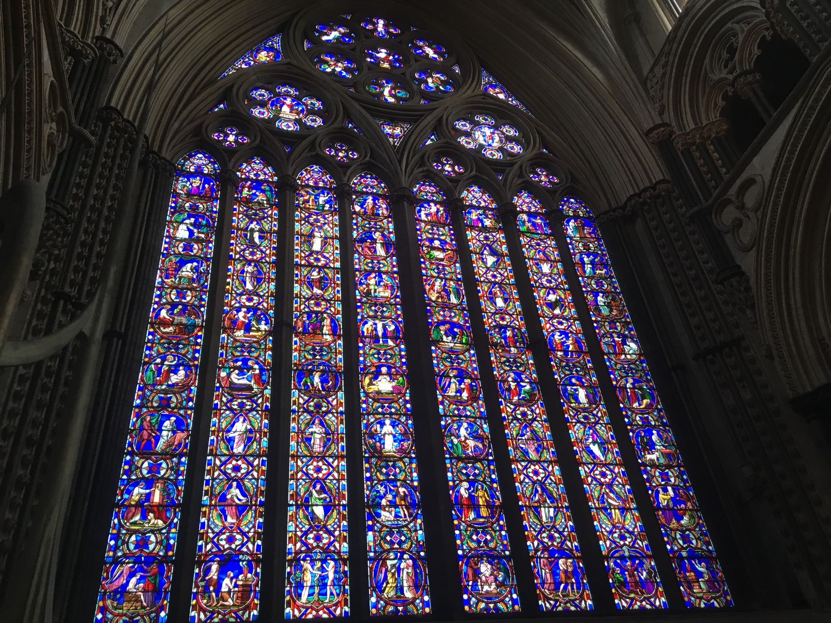 Kathedrale von Lincoln - Minster Yard | Secret World Trip Planner