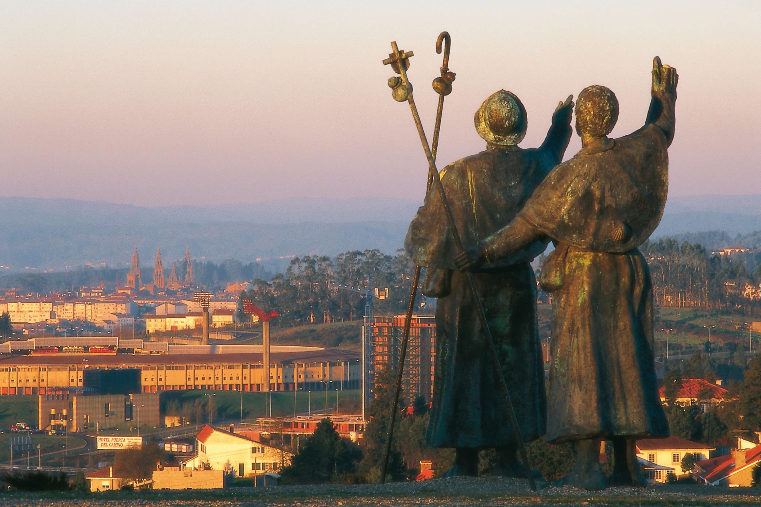Saint-Jacques-de-Compostelle - Santiago di Compostela | Secret World Trip Planner