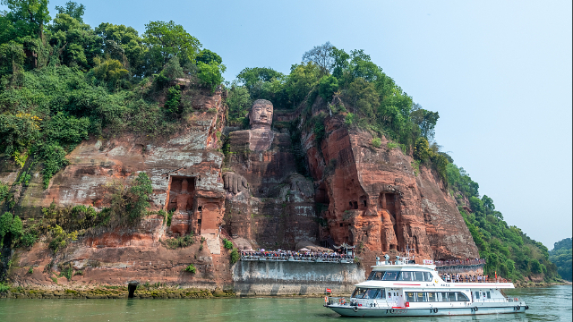 Leshan Giant Buddha — Giant Buddha of Leshan