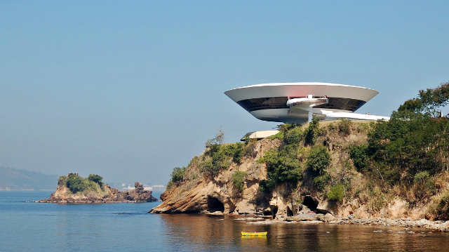 니테로이 현대미술관 - Niterói - RJ | Secret World Trip Planner