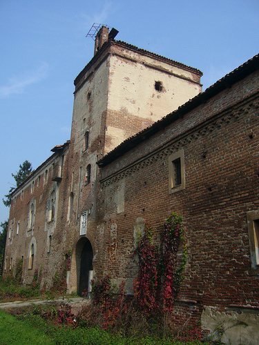 Castello della Rotta in Moncalieri and the ghosts - Tetti Sapini | Secret World Trip Planner