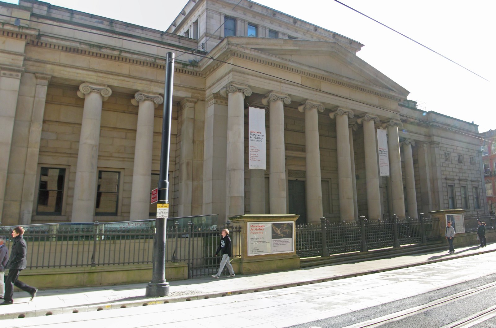 Galería de Arte de Manchester - Mosley St | Secret World Trip Planner