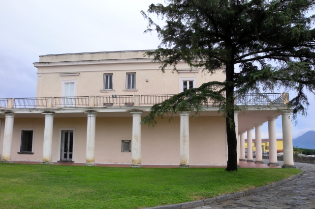 Villa delle Ginestre ва Джакомо Леопарди  - Torre del Greco | Secret World Trip Planner