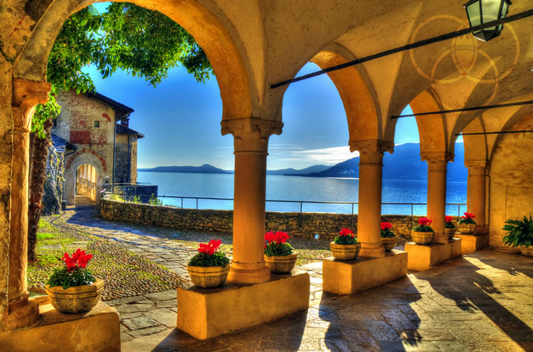Hermitage Santa Caterina del Sasso - Leggiuno | Secret World Trip Planner