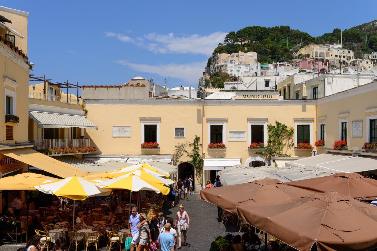 The famed island of Capri, playground of the contemporary jet set - Secret World - Capri | Secret World Trip Planner