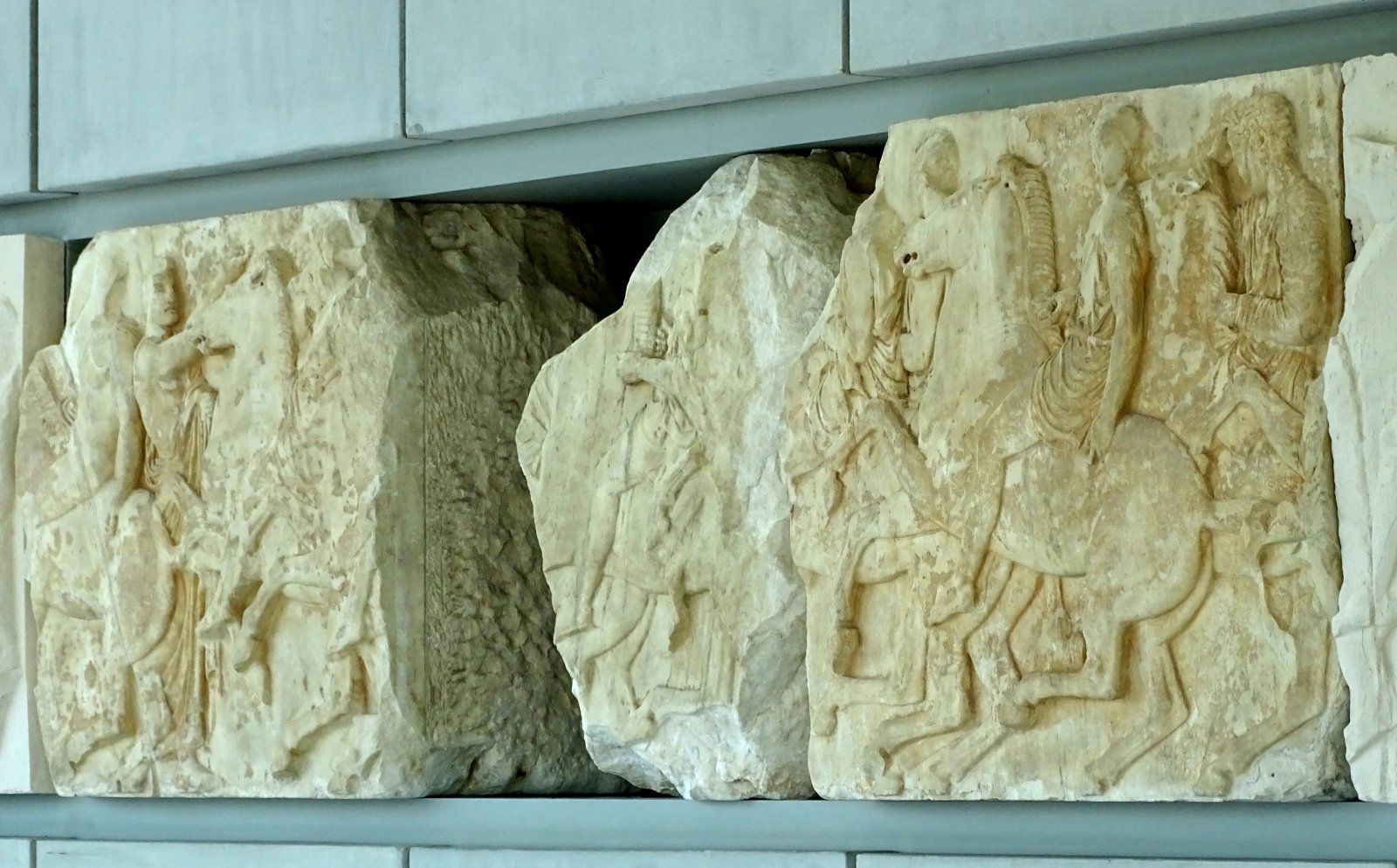 Néo Mouseío Akrópolis (Nuevo Museo de la Acrópolis) - Athens | Secret World Trip Planner