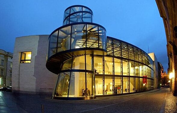 Berlin / Museum sajarah jerman - Berlin | Secret World Trip Planner