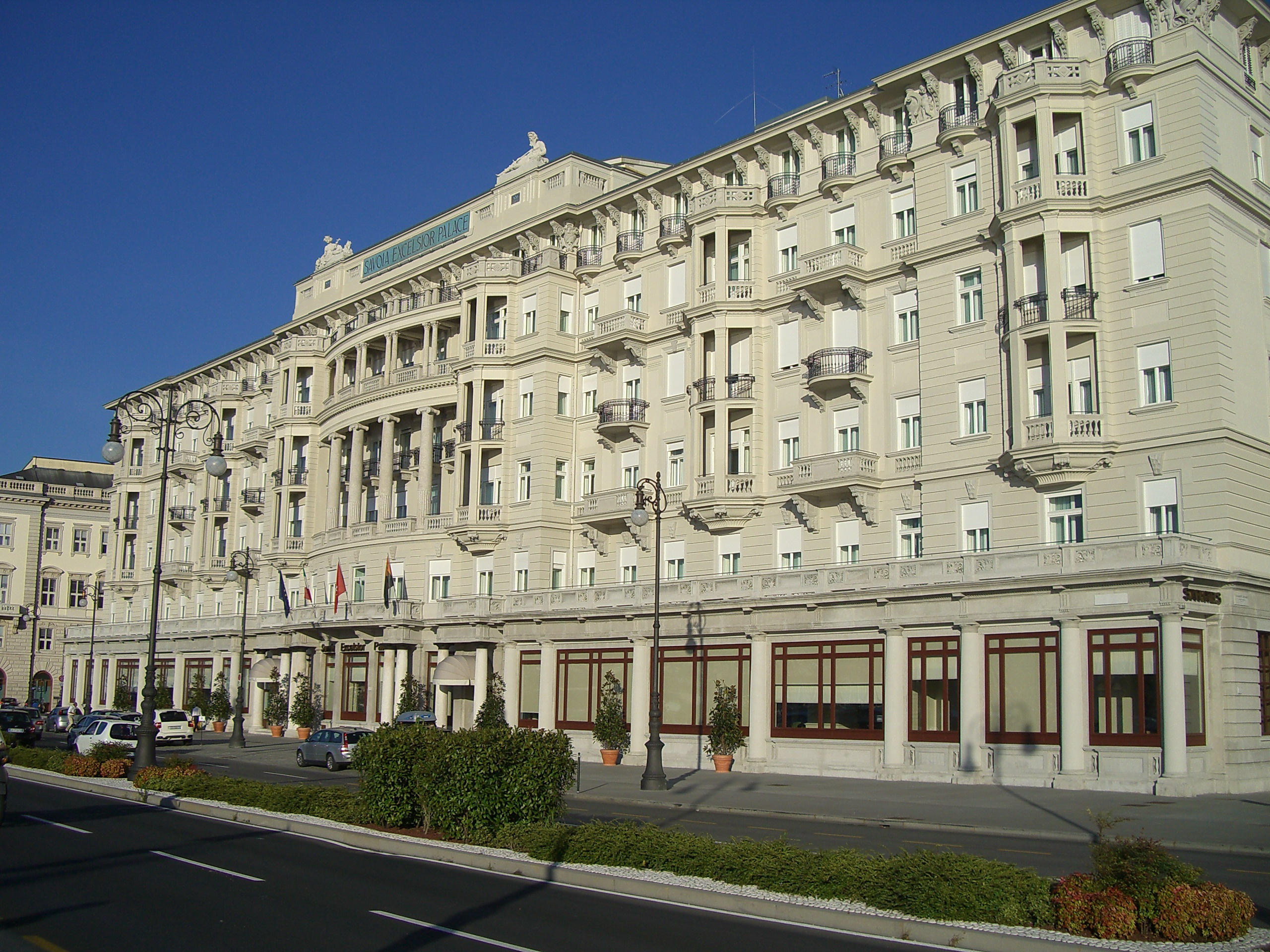 Могой загас - Trieste | Secret World Trip Planner
