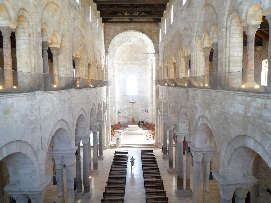 Catedral de Trani - Trani | Secret World Trip Planner