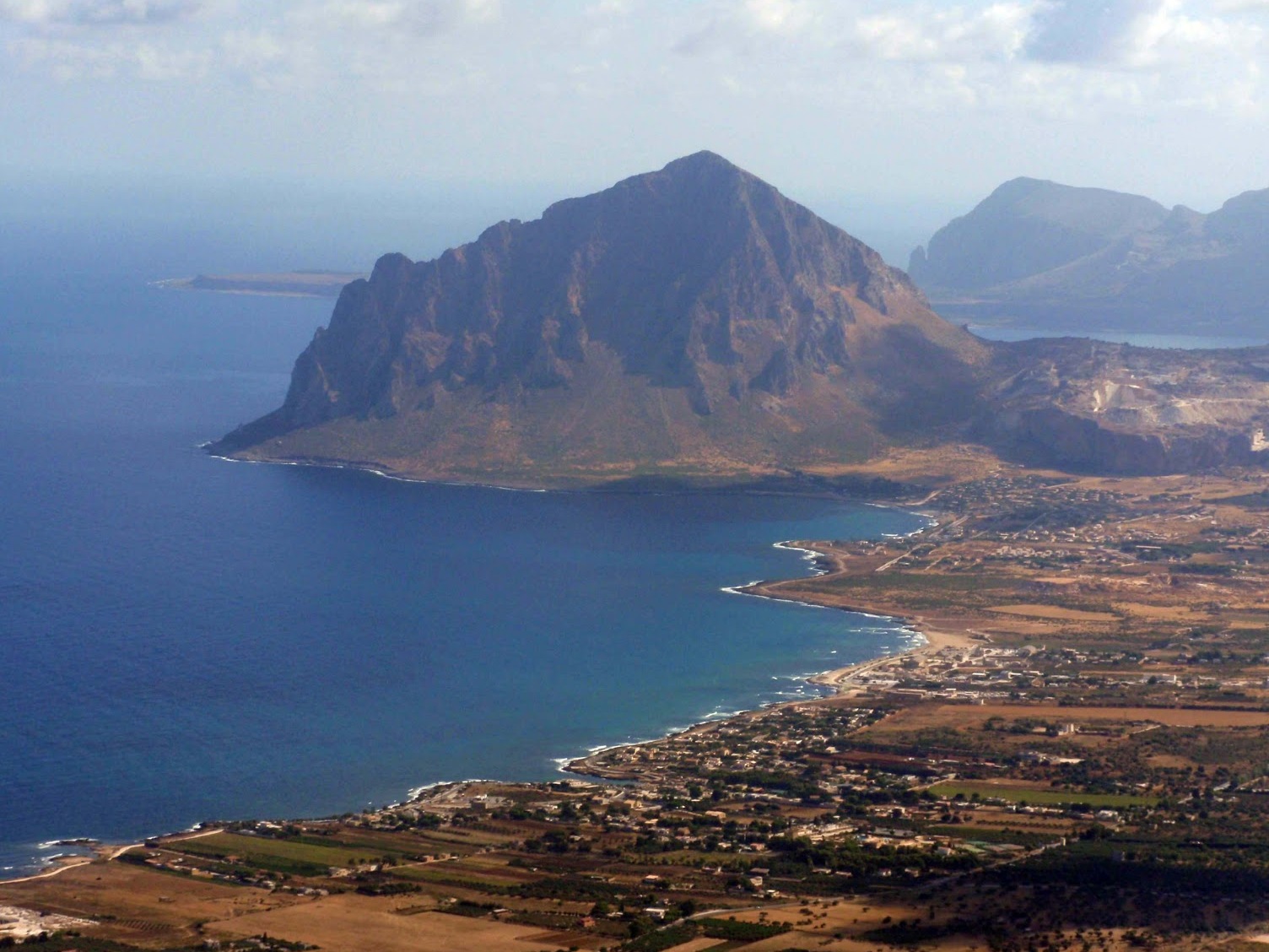 Sicilia: Reserva Natural del Monte Cofano - Custonaci | Secret World Trip Planner