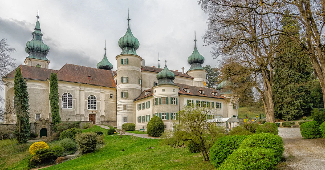 Замъкът Artstetten - Artstetten | Secret World Trip Planner