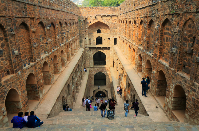 اگرسین کی باولی - New Delhi | Secret World Trip Planner