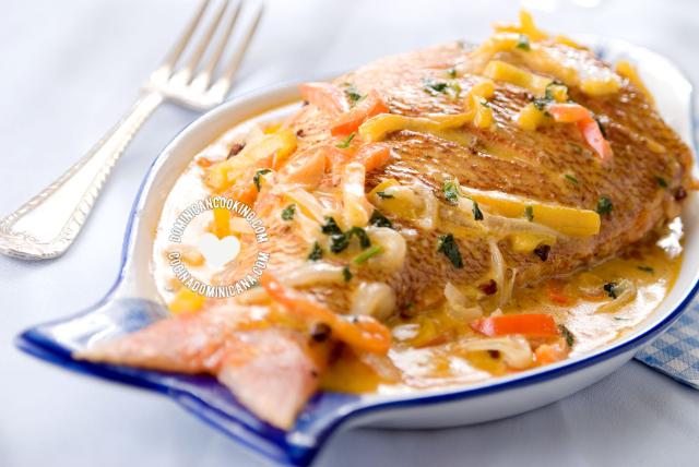 Pescado con Coco — Samana