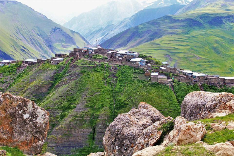Dorf Khinalug - Tazeh Kand-e-Nosrat Abad | Secret World Trip Planner