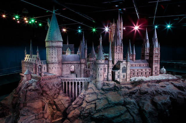 Tauchen Sie ein in die Magie der Warner Bros. Harry Potter Studio Tour London - Warner Bros. Studio Tour London | Secret World Trip Planner
