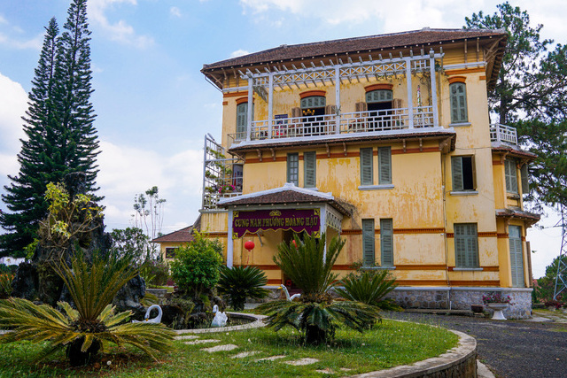 Queen Nam Phuong’s palace - Thành phố Đà Lạt | Secret World Trip Planner