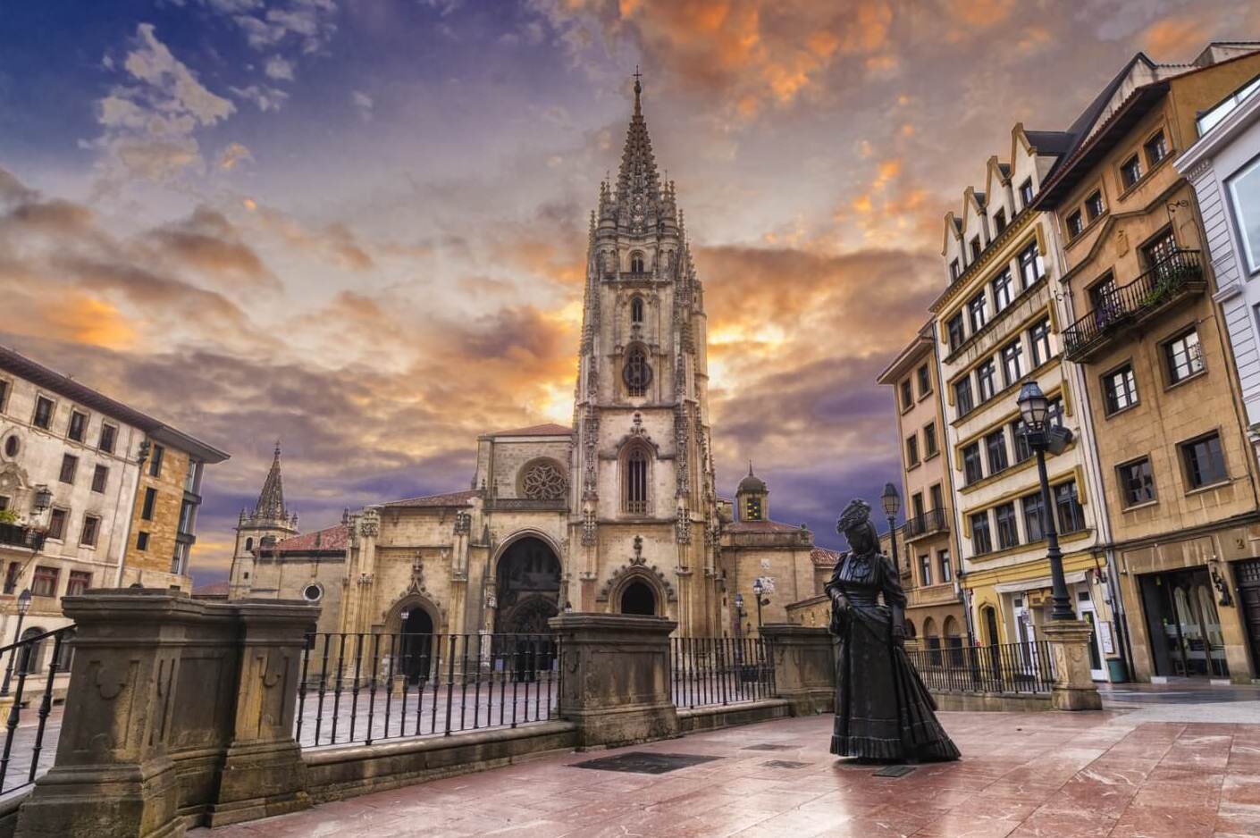 La Catedral del Santo Salvador de Oviedo - Oviedo | Secret World Trip Planner