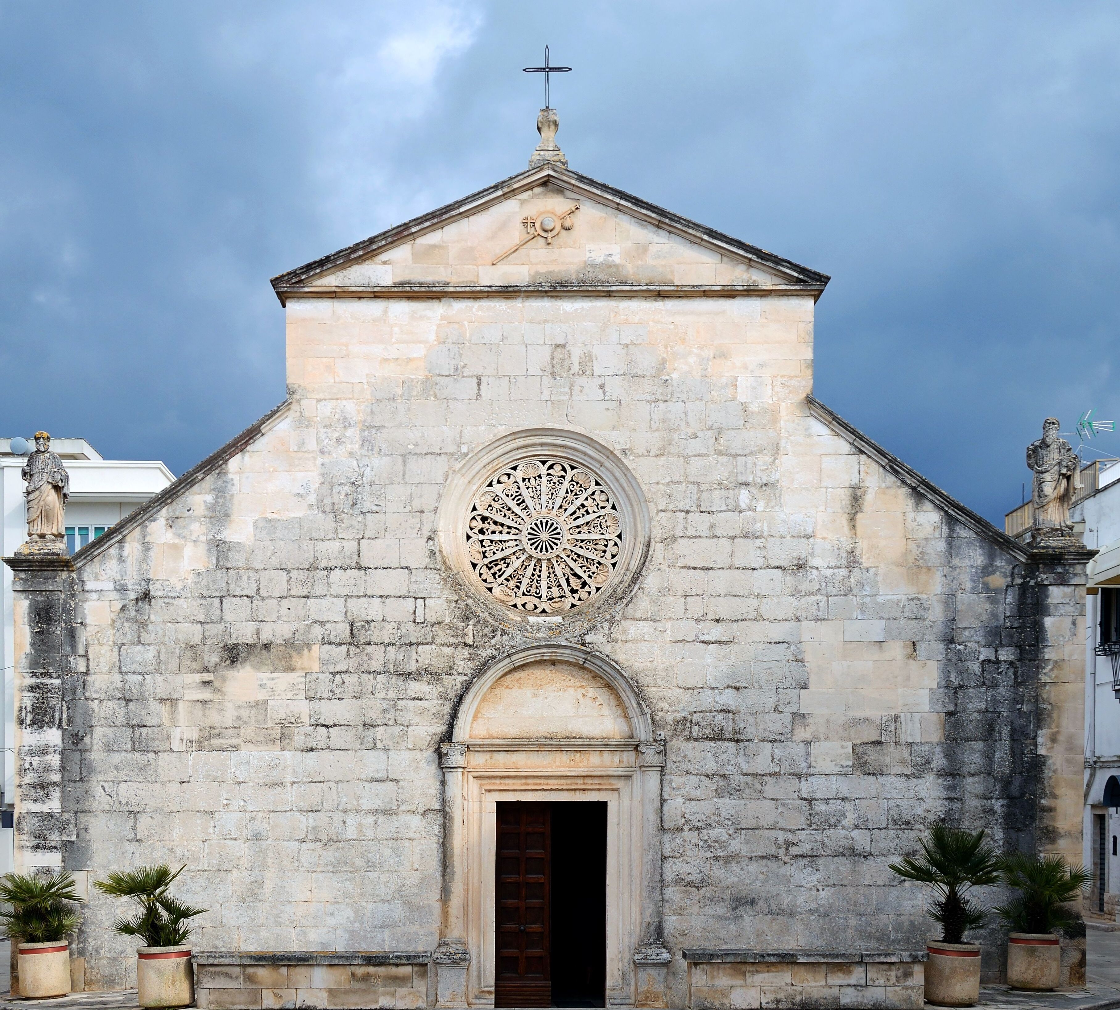 Kerk Madonna della greca, de oudste van Locorotondo - Locorotondo | Secret World Trip Planner