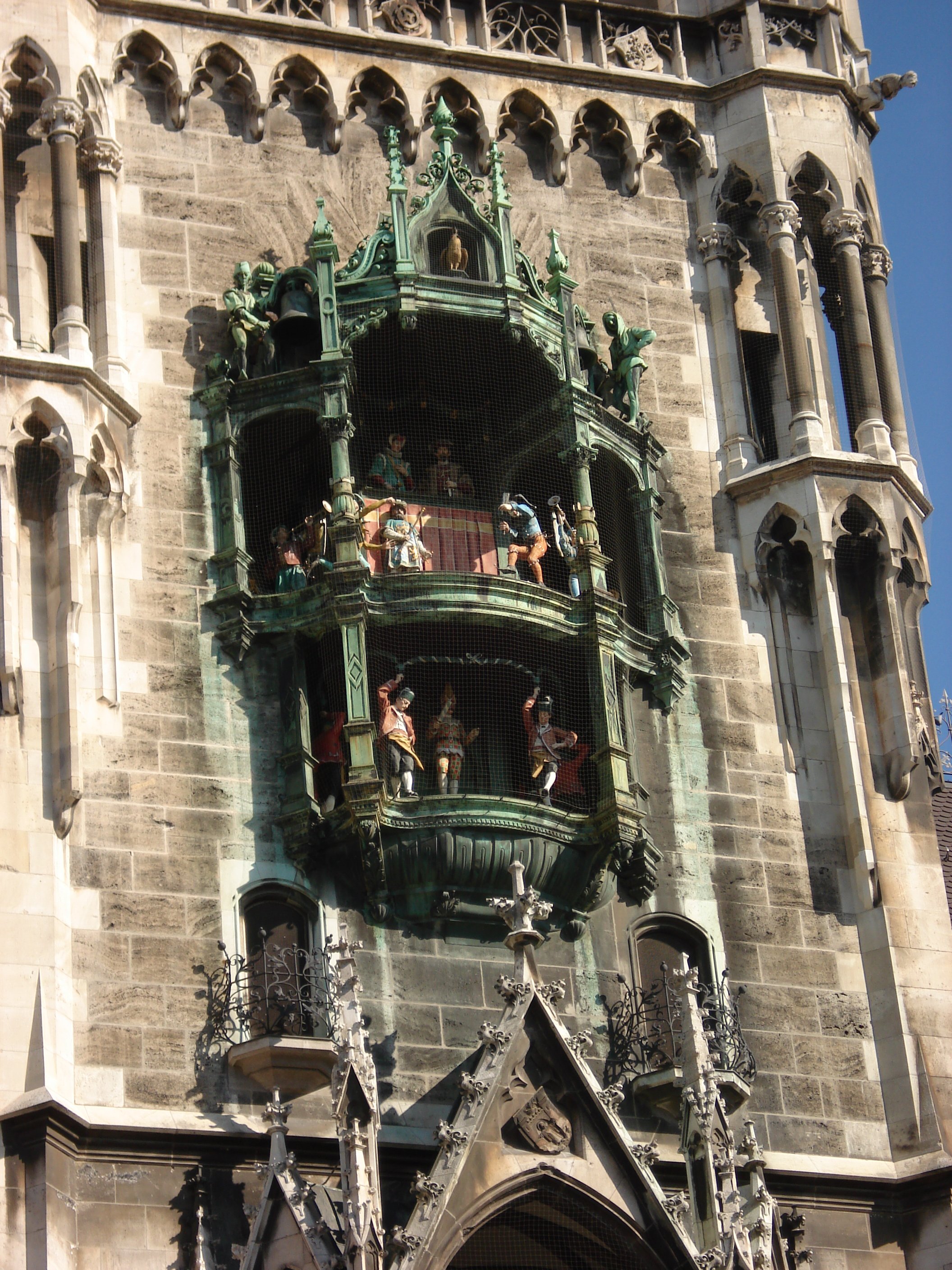 મ્યુનિકનું હૃદય મેરીએનપ્લાટ્ઝ - München | Secret World Trip Planner