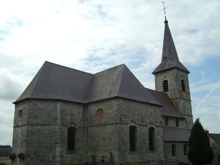 La iglesia de San Lamberto - Beaumont | Secret World Trip Planner