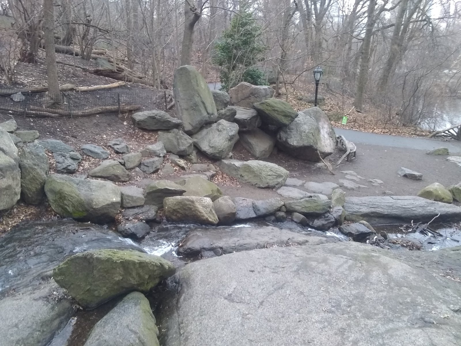 Пещерата Рамбъл, тайната пещера на Сентръл парк - New York | Secret World Trip Planner