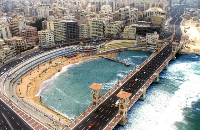 Corniche u Aleksandriji - Bab Sharqi | Secret World Trip Planner