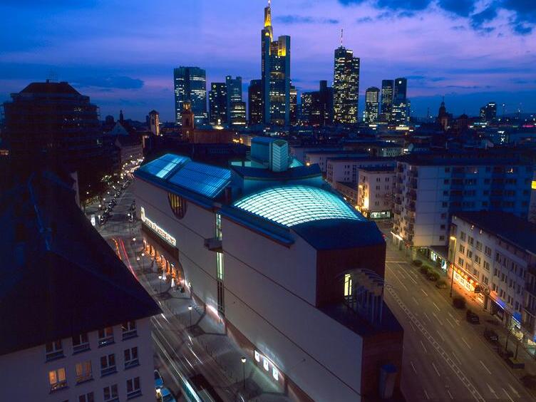Museum für Moderne Kunst (Museum of Modern Art) - Frankfurt am Main | Secret World Trip Planner