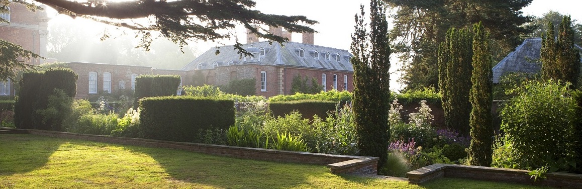 Cottesbrooke è una meravigliosa casa della Regina Anna — Cottesbrooke Gardens