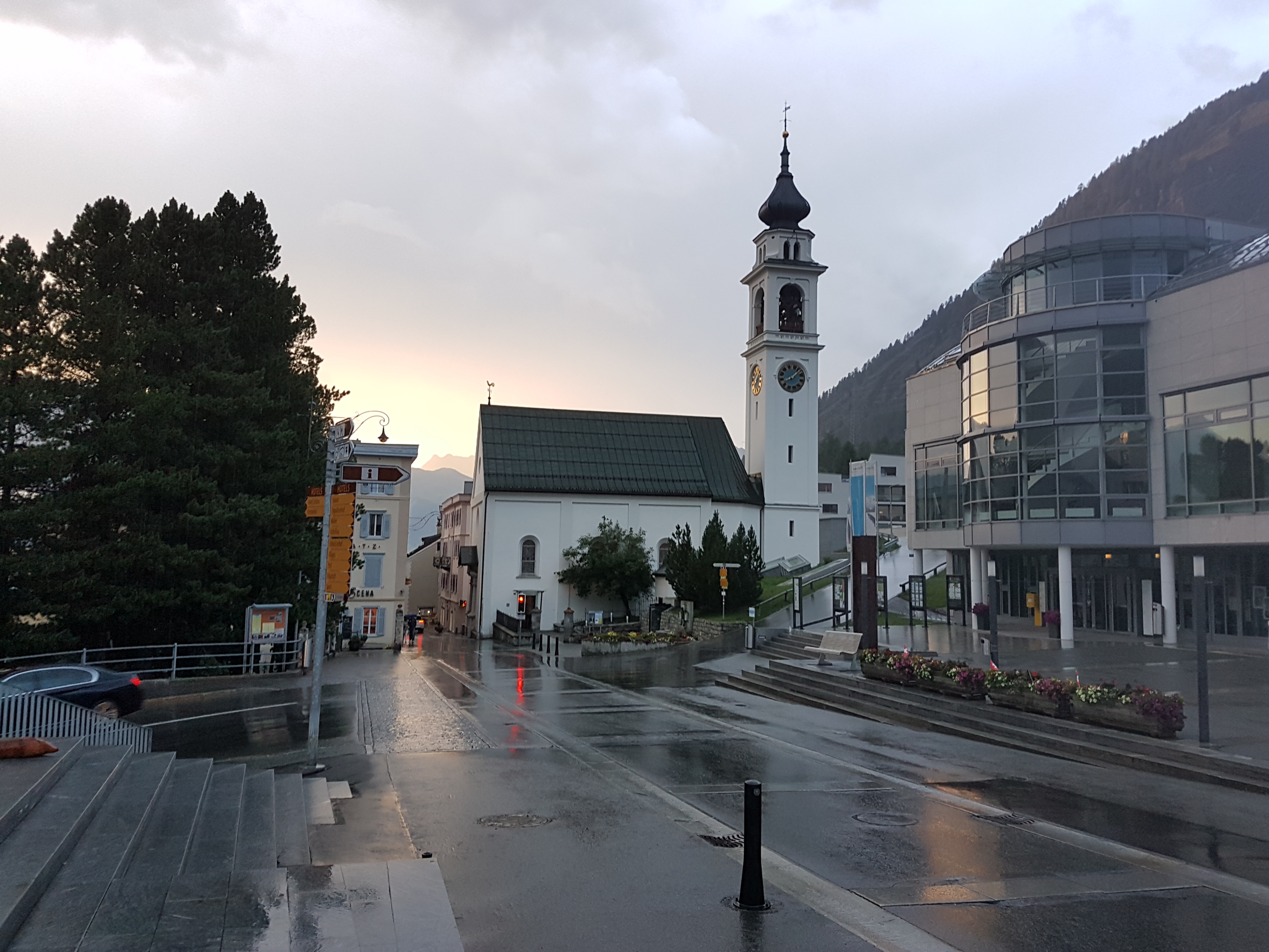 Pontresina, entre fragantes bosques de pinos y alerces - Pontresina | Secret World Trip Planner