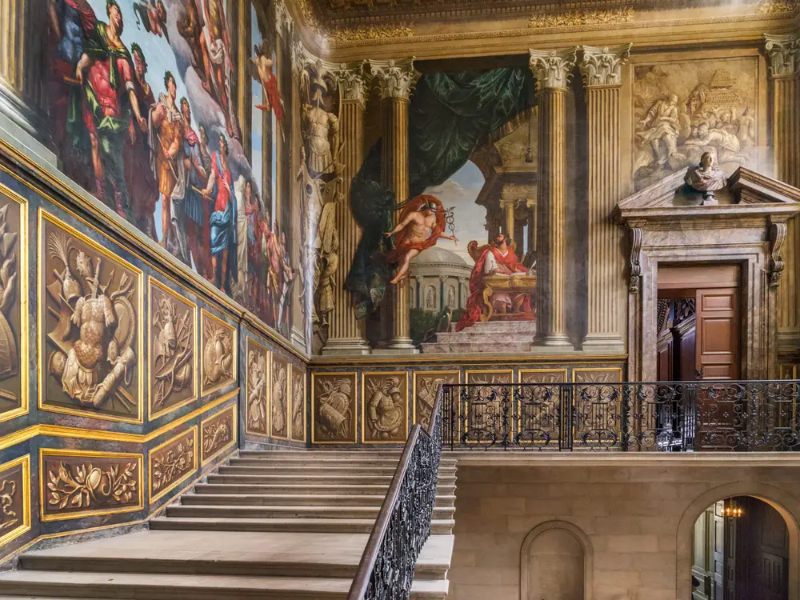 Istana Hampton Court - Molesey | Secret World Trip Planner