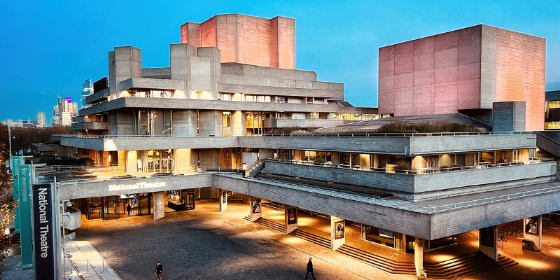 Das Nationaltheater - Upper Ground | Secret World Trip Planner