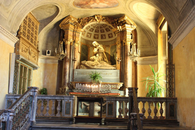 San Lorenso baznīca - Torino | Secret World Trip Planner