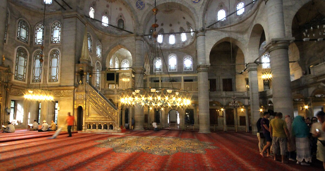 Mošeja Eyup Sultan - Eyüp Merkez | Secret World Trip Planner