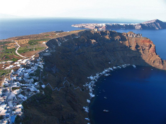Thirassia Adası - Therasia | Secret World Trip Planner