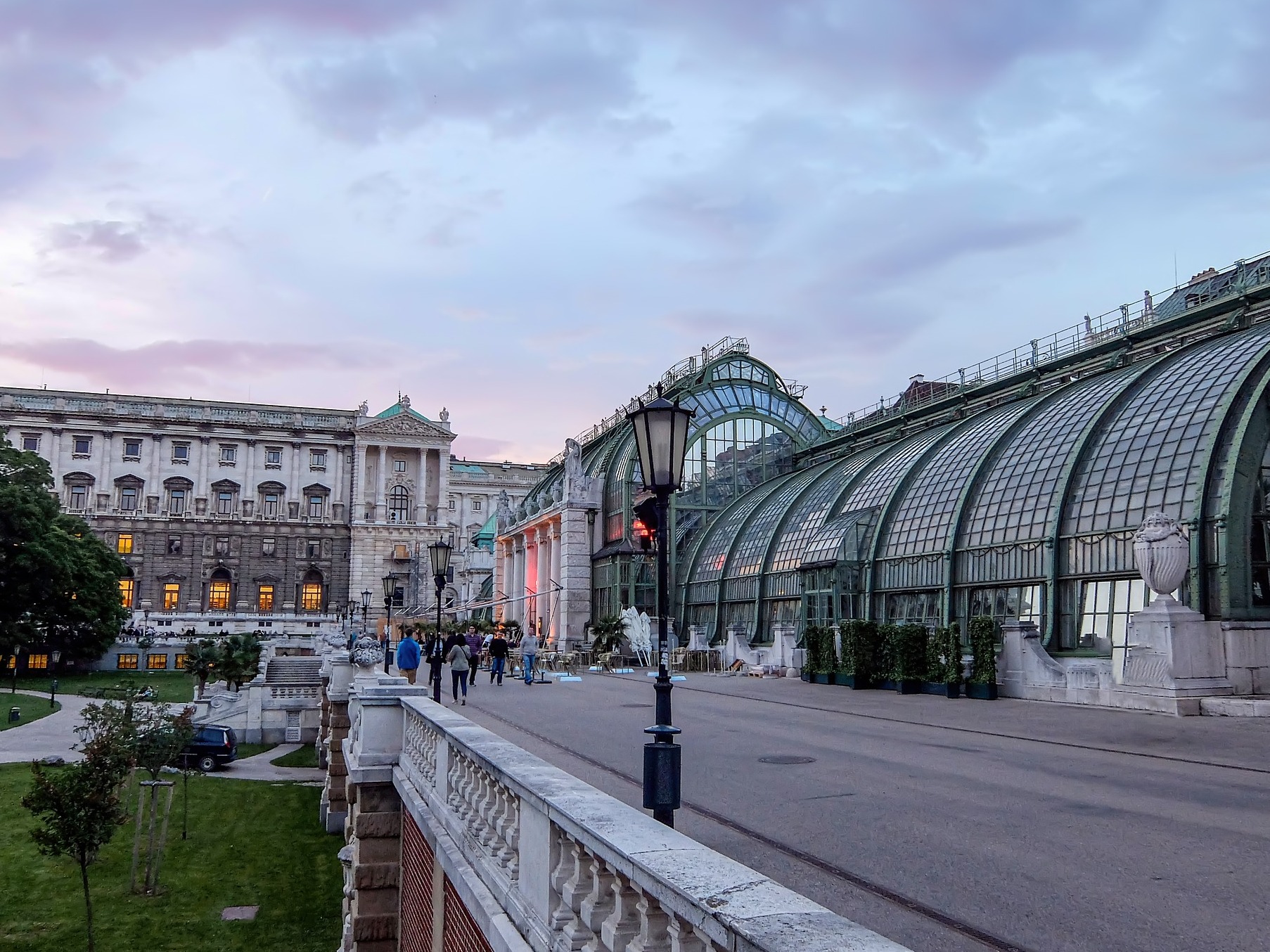 Burggarten और Palmenhaus - Wien | Secret World Trip Planner
