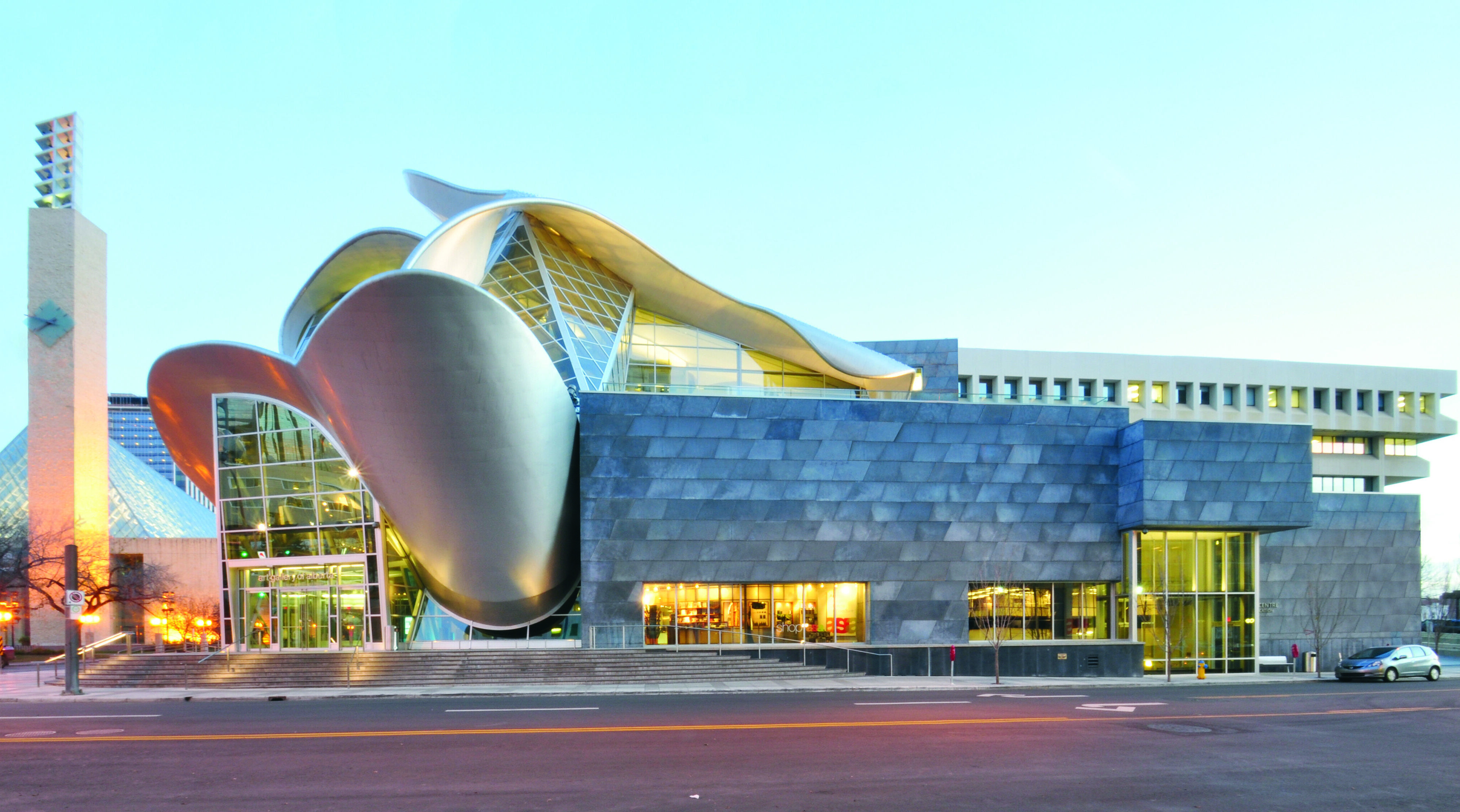 Galería de Arte de Alberta - Edmonton | Secret World Trip Planner