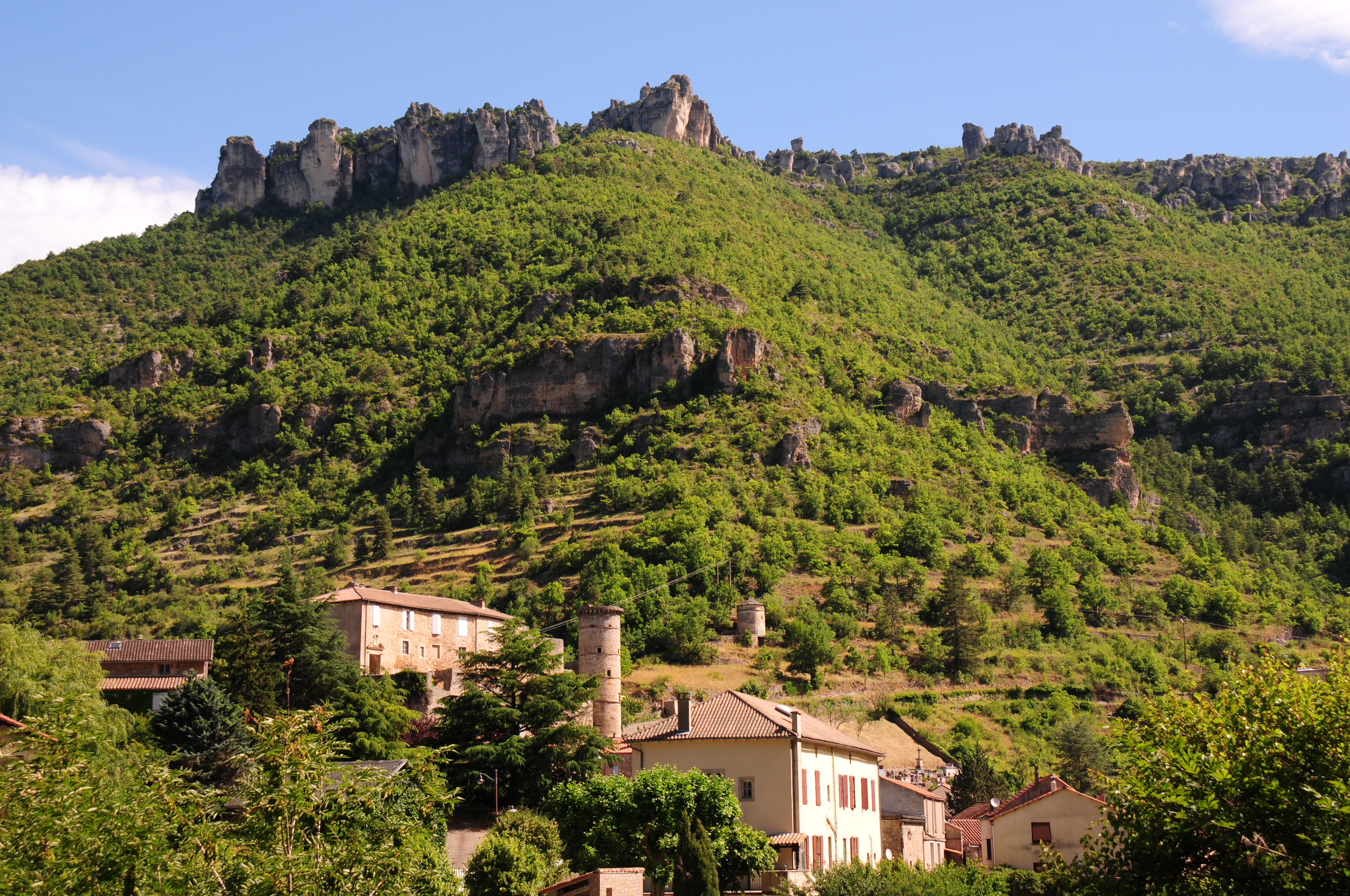 Las gargantas del río Dourbie - La Roque-Sainte-Marguerite | Secret World Trip Planner
