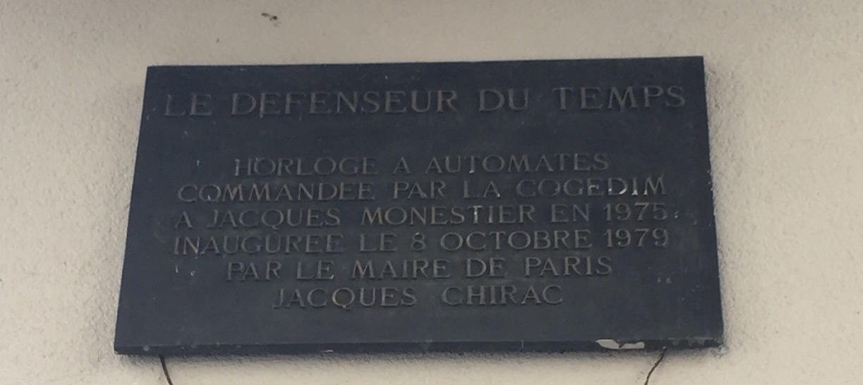 El defensor del tiempo de Jacques Monestier en París - Paris | Secret World Trip Planner