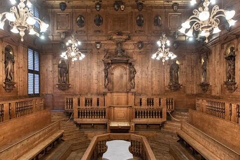 Teatro anatómico del Archiginnasio - Bologna | Secret World Trip Planner