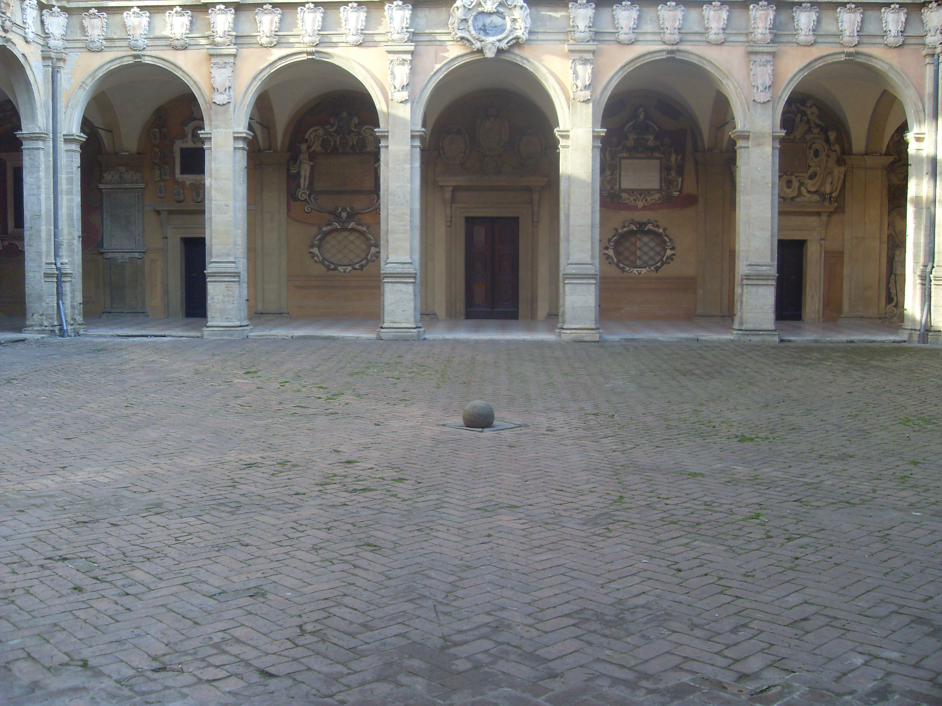 Teatro anatómico del Archiginnasio - Bologna | Secret World Trip Planner