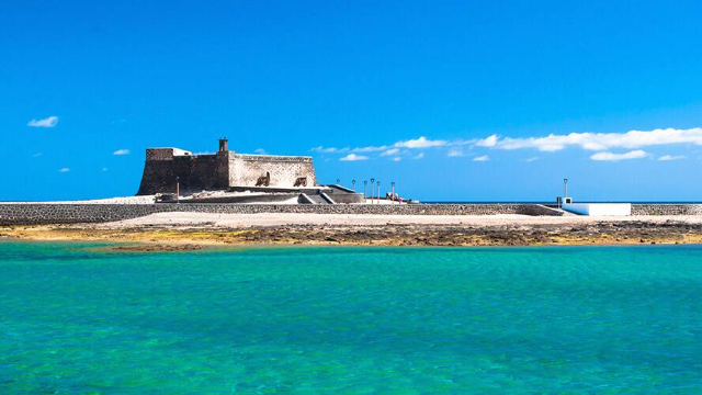 ปราสาทเซนต์คาเบรียล - Arrecife | Secret World Trip Planner